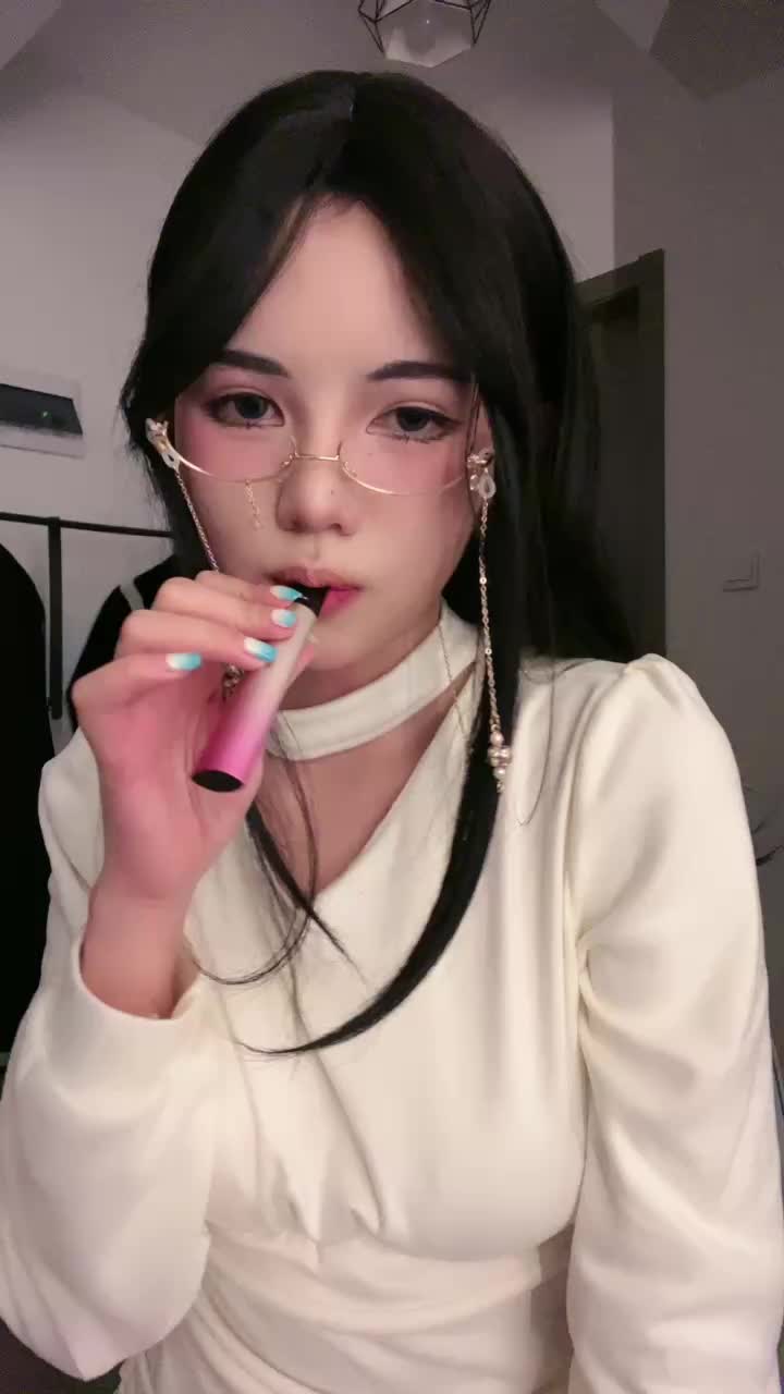 托尔 ——绝美高跟+控 从头折磨到尾