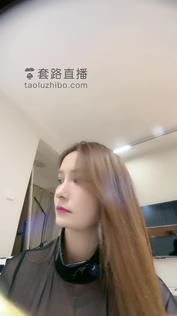 一诺大小姐 ——鞭打皮革系列之皮鞭榨精红绿灯(有上下节奏)