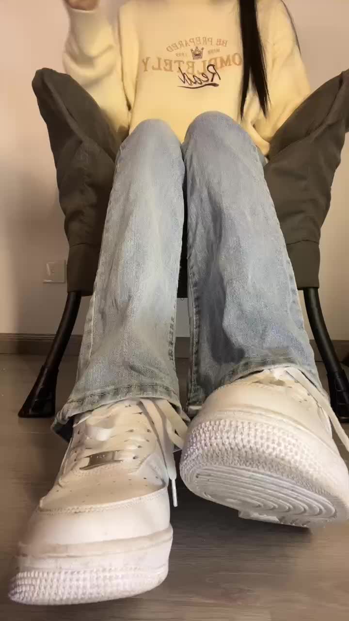 托尔 ——邻居姐姐的调教