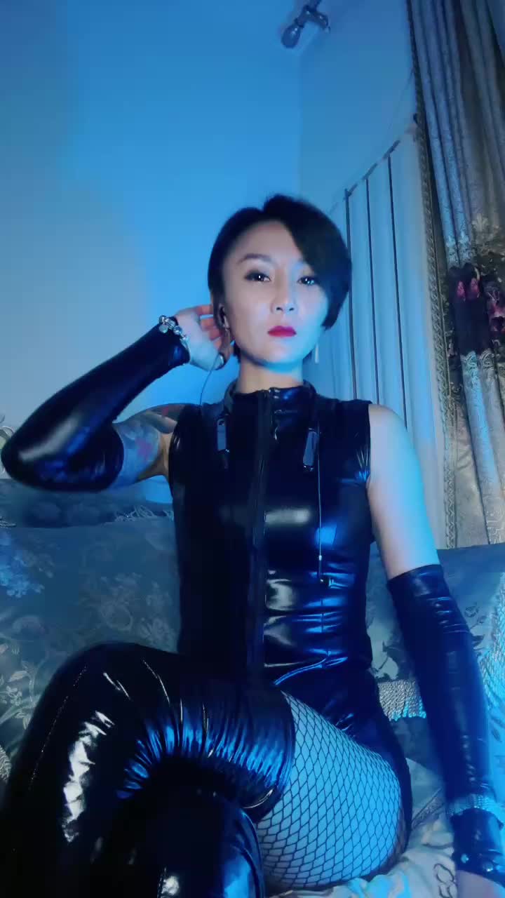 爵恋霸主  ——寸止绿灯