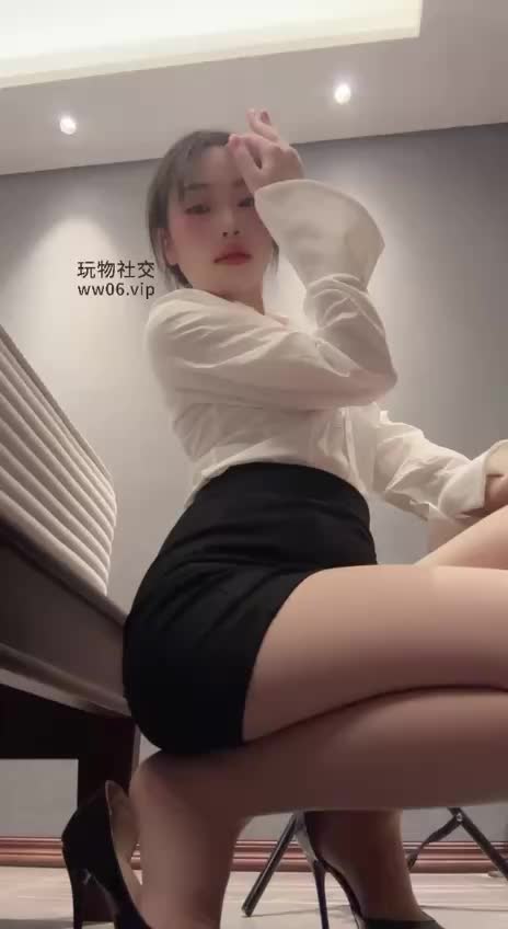 凹凸曼 - 秘书的流精5次