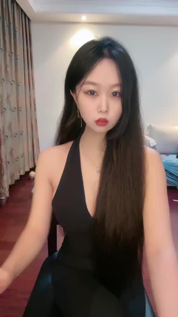 桃幼幼 ——🚥+寸 瑜伽ku(最新视频)