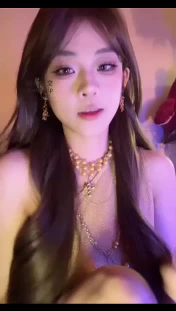 不知名美女 - 超多口水 流🐍寸止