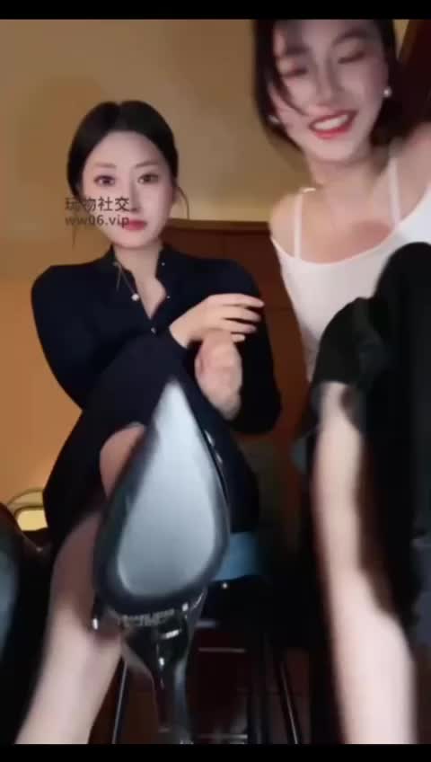 婉婉大魔王 - 双s戏耍贱狗 下