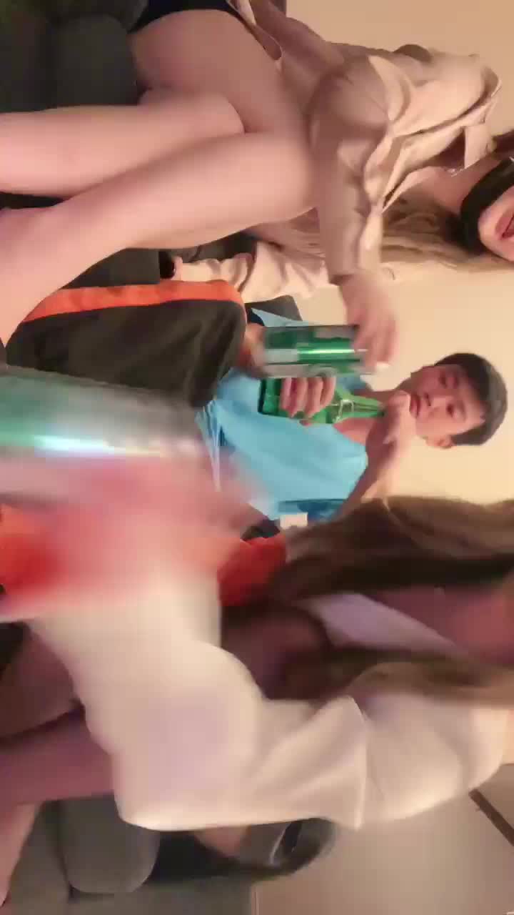 三三  ——男……男大被我和小双灌醉之后