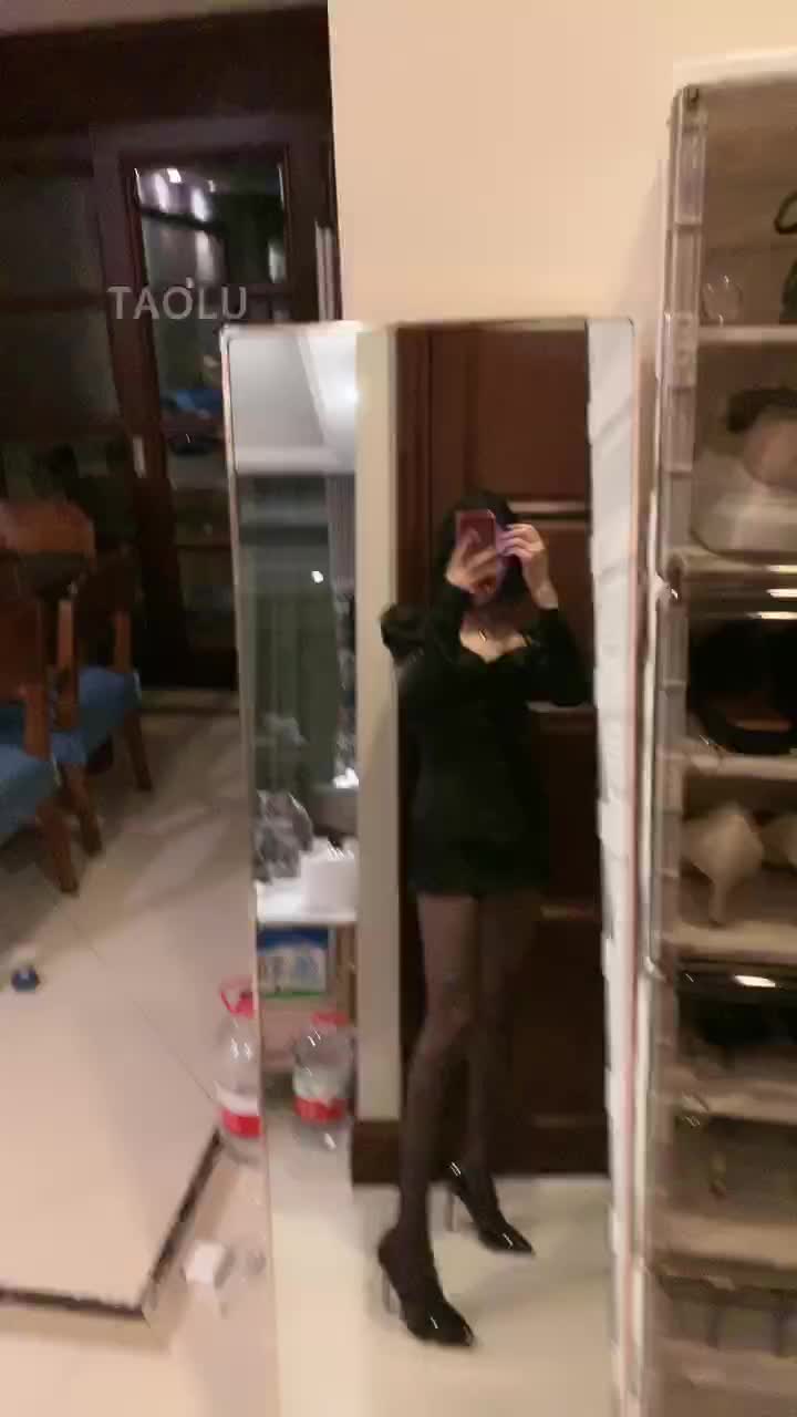视频】维依y – 纯欲第一视角红绿灯榨