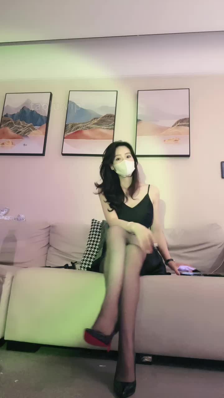 禾未  ——🚥lv🐢七夕献淫妇做野男人#盆【最新视频】