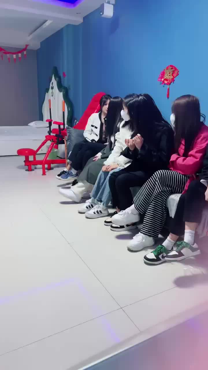 与精神小妹的那些事  ——超级暴力”群殴第二弹