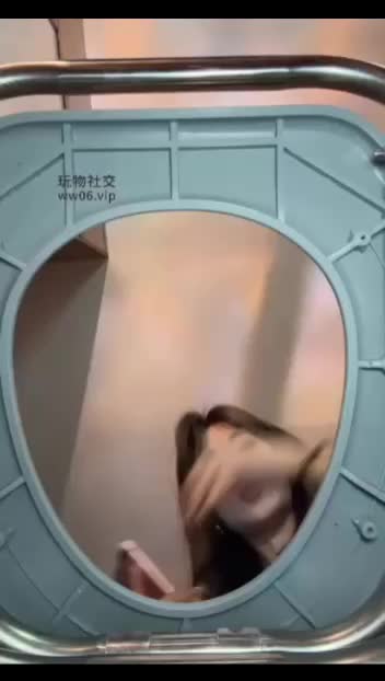 不知名美女 - 马桶视角👠控制寸止